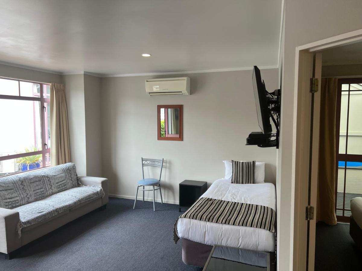 Quality Inn Acapulco Taupo Exterior photo