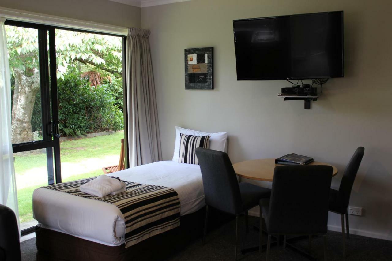 Quality Inn Acapulco Taupo Exterior photo