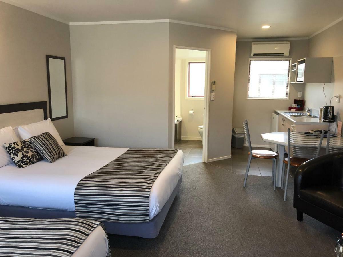 Quality Inn Acapulco Taupo Exterior photo